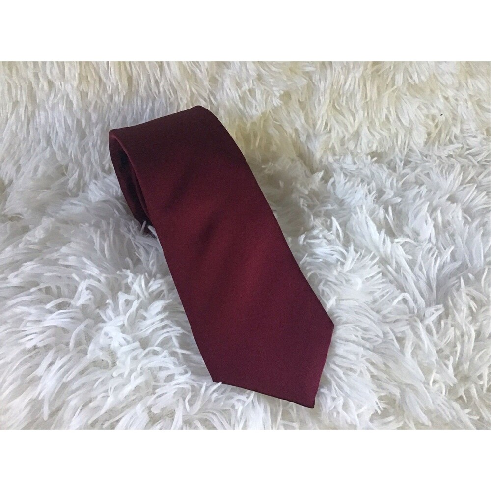 Pronto Uomo Red 100% Silk Neck Tie 3 Inch Wide